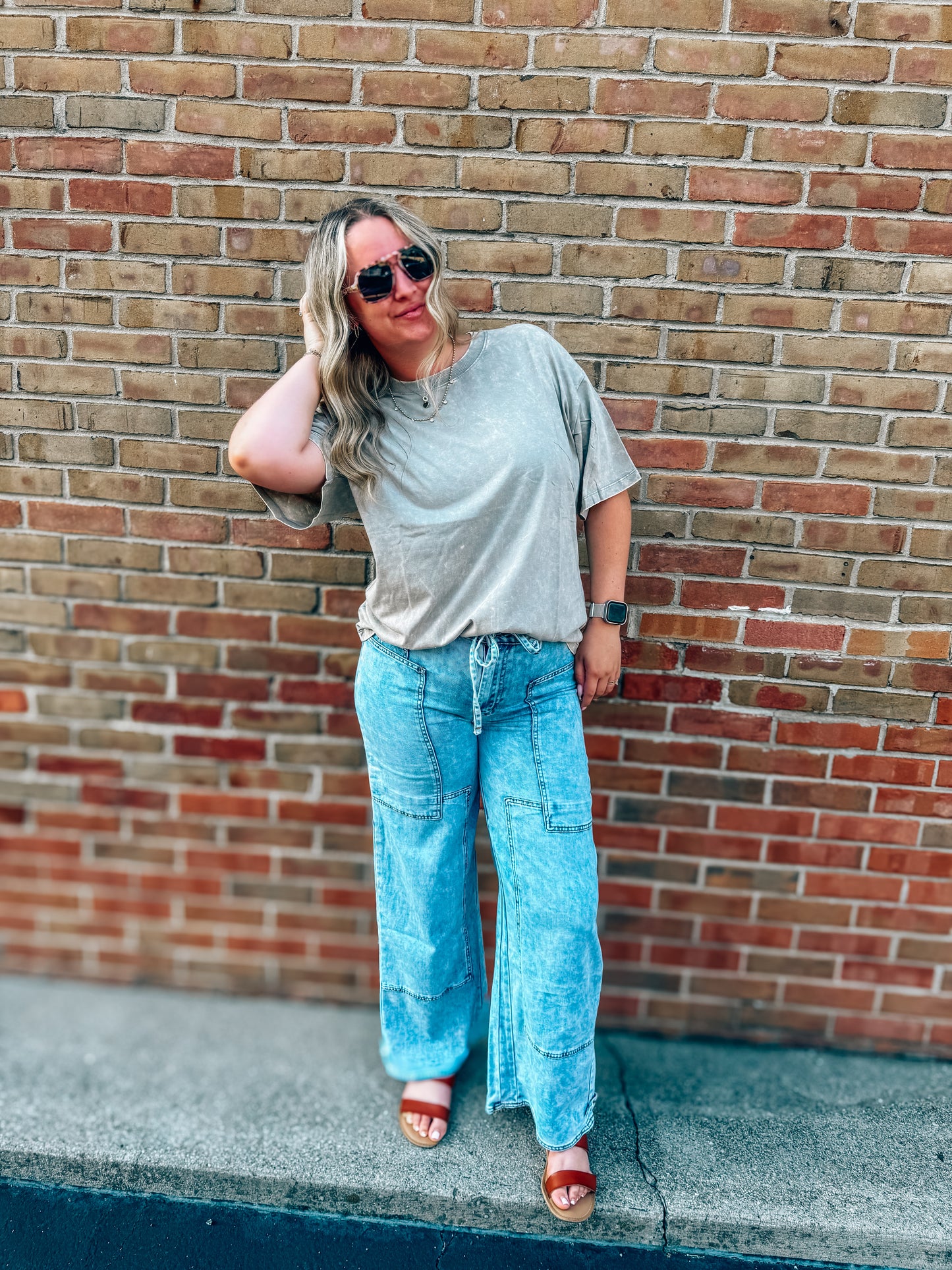 washed oversized tee in regular and curvy