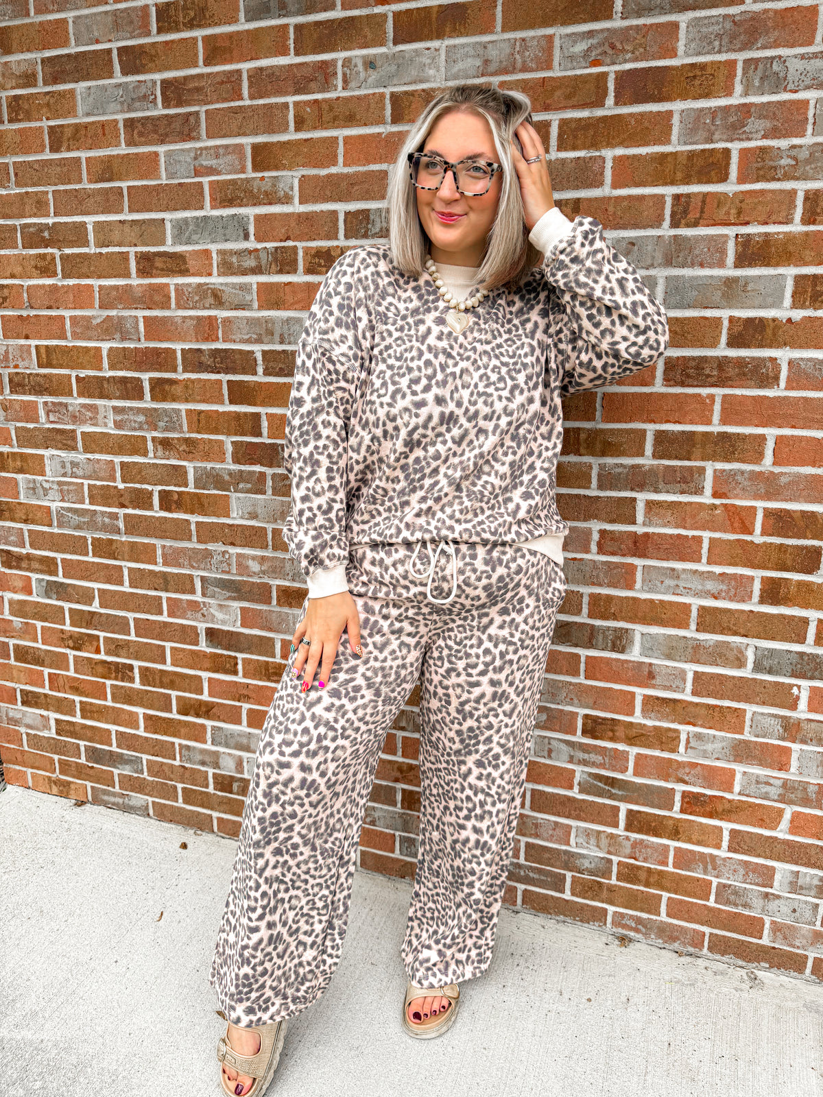 Cream leopard comfy set