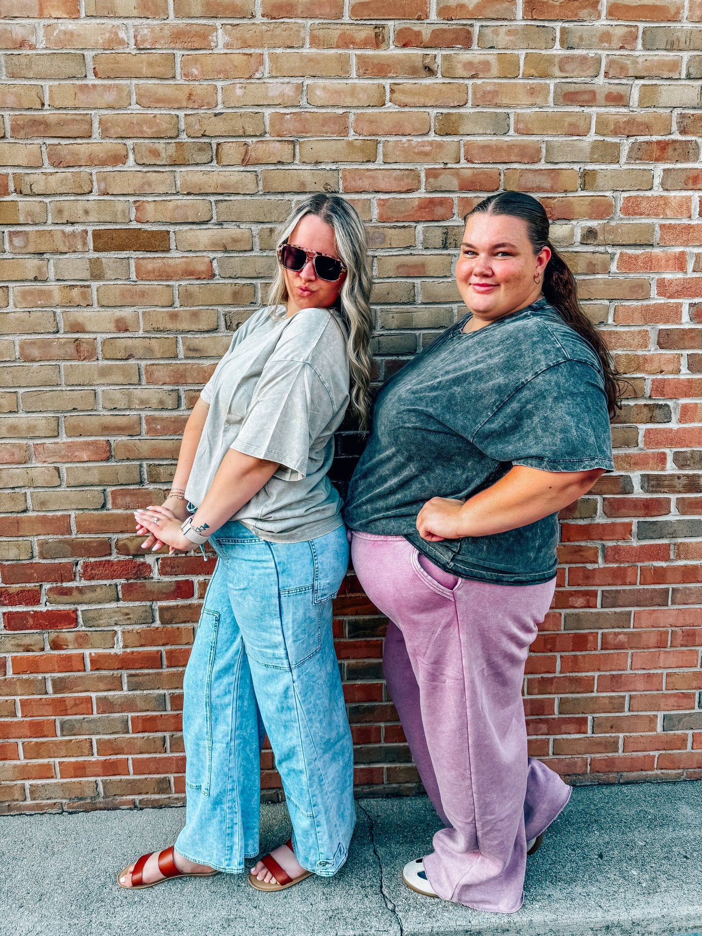 washed oversized tee in regular and curvy