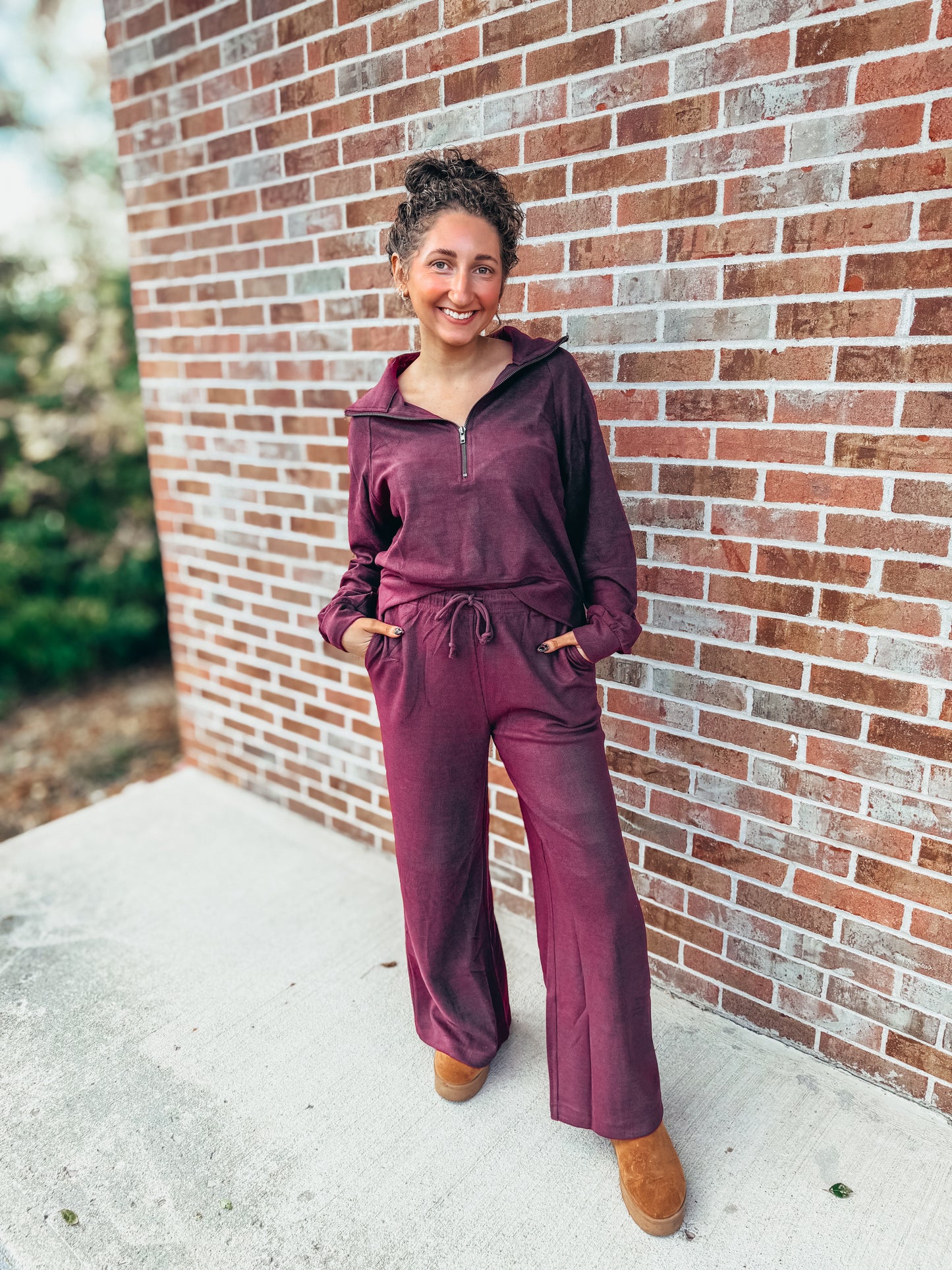 cherry velvet set (sold separately)