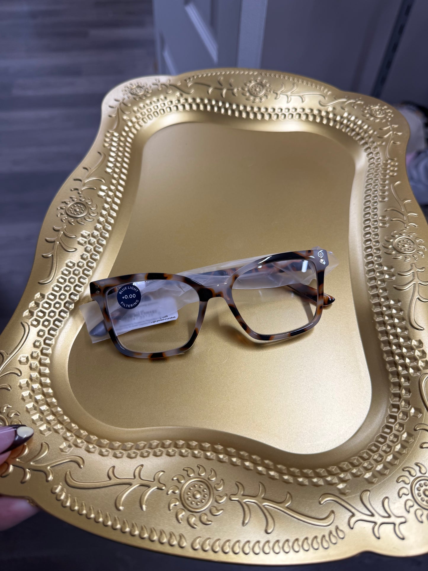 octavia Chai tortoise blue light glasses