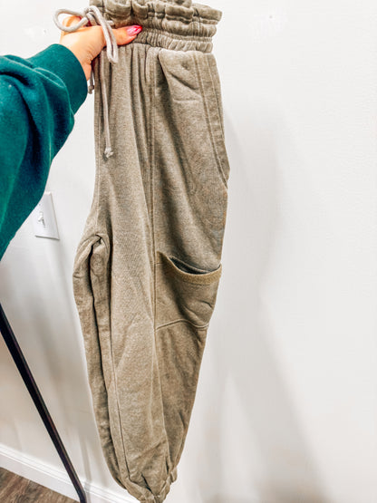 acid wash paper bag waist joggers in mocha