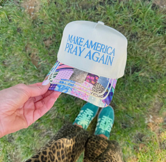 make america pray hat-ships in 2/3 weeks