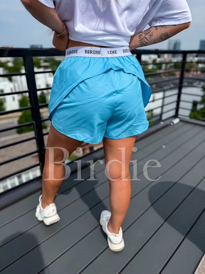 Birdie performance shorts in light blue