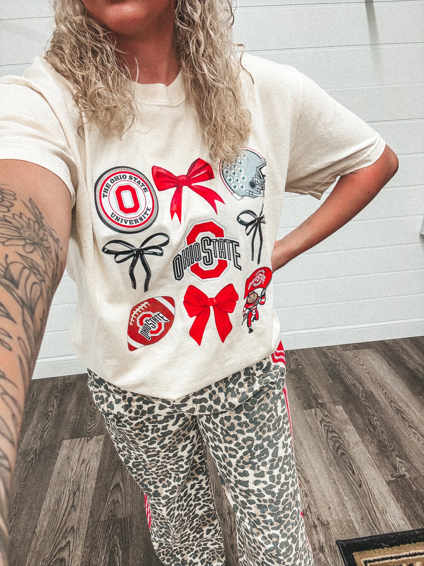 OSU bow helmet tee