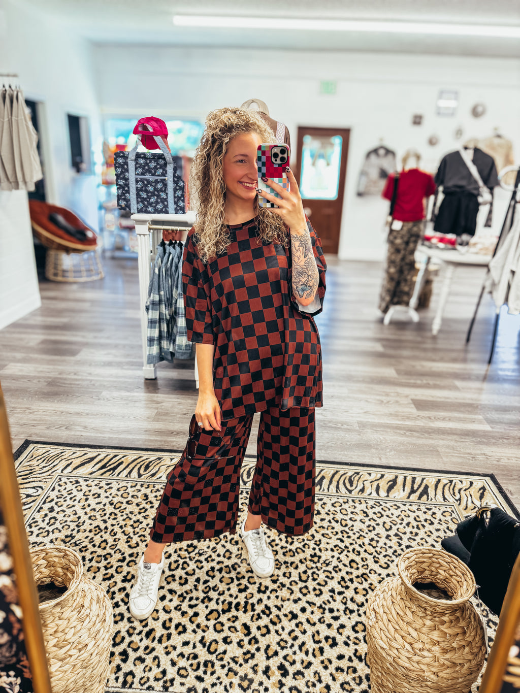 brown and black kota checkered set