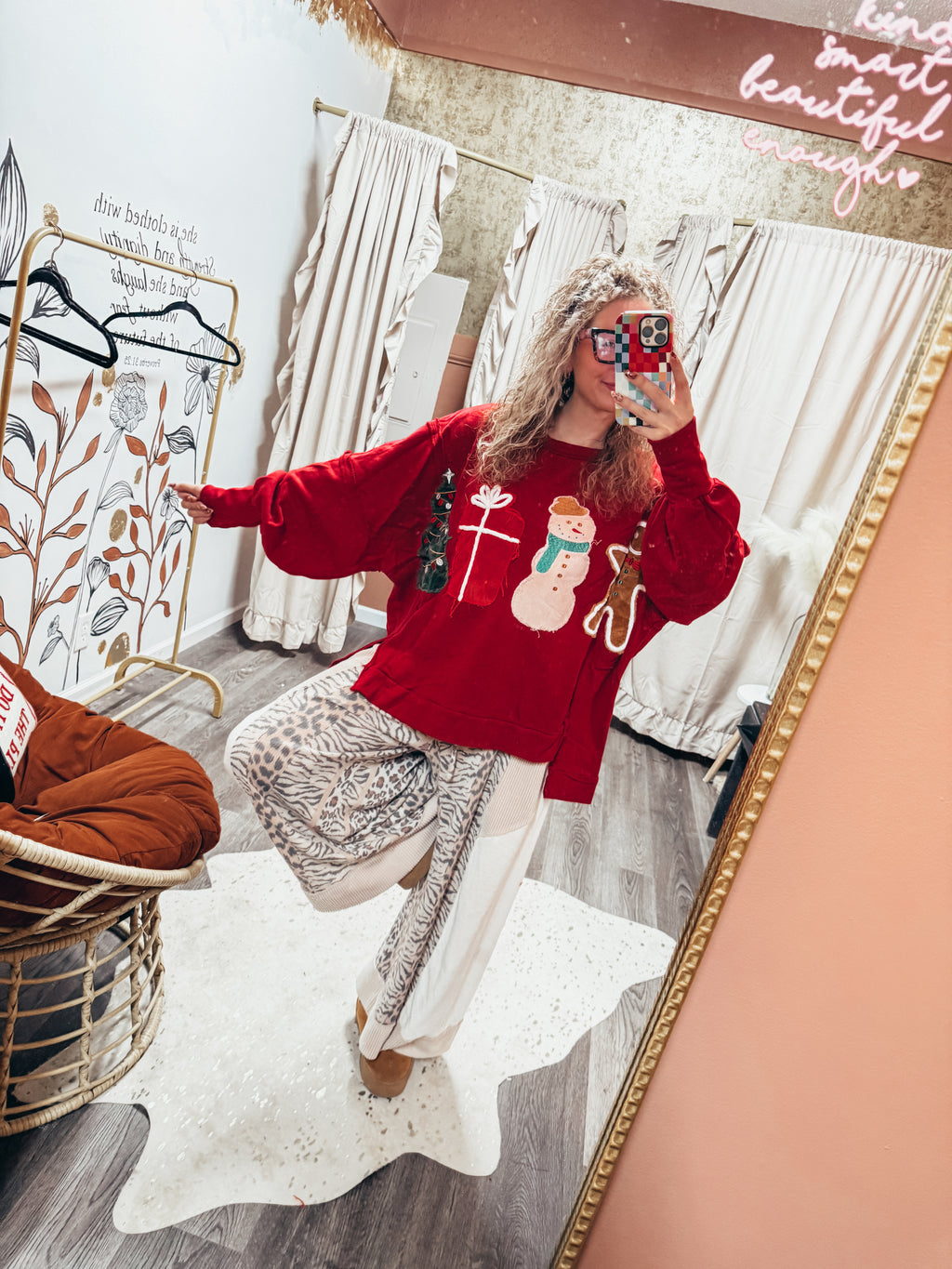 crimson christmas vintage patch pullover