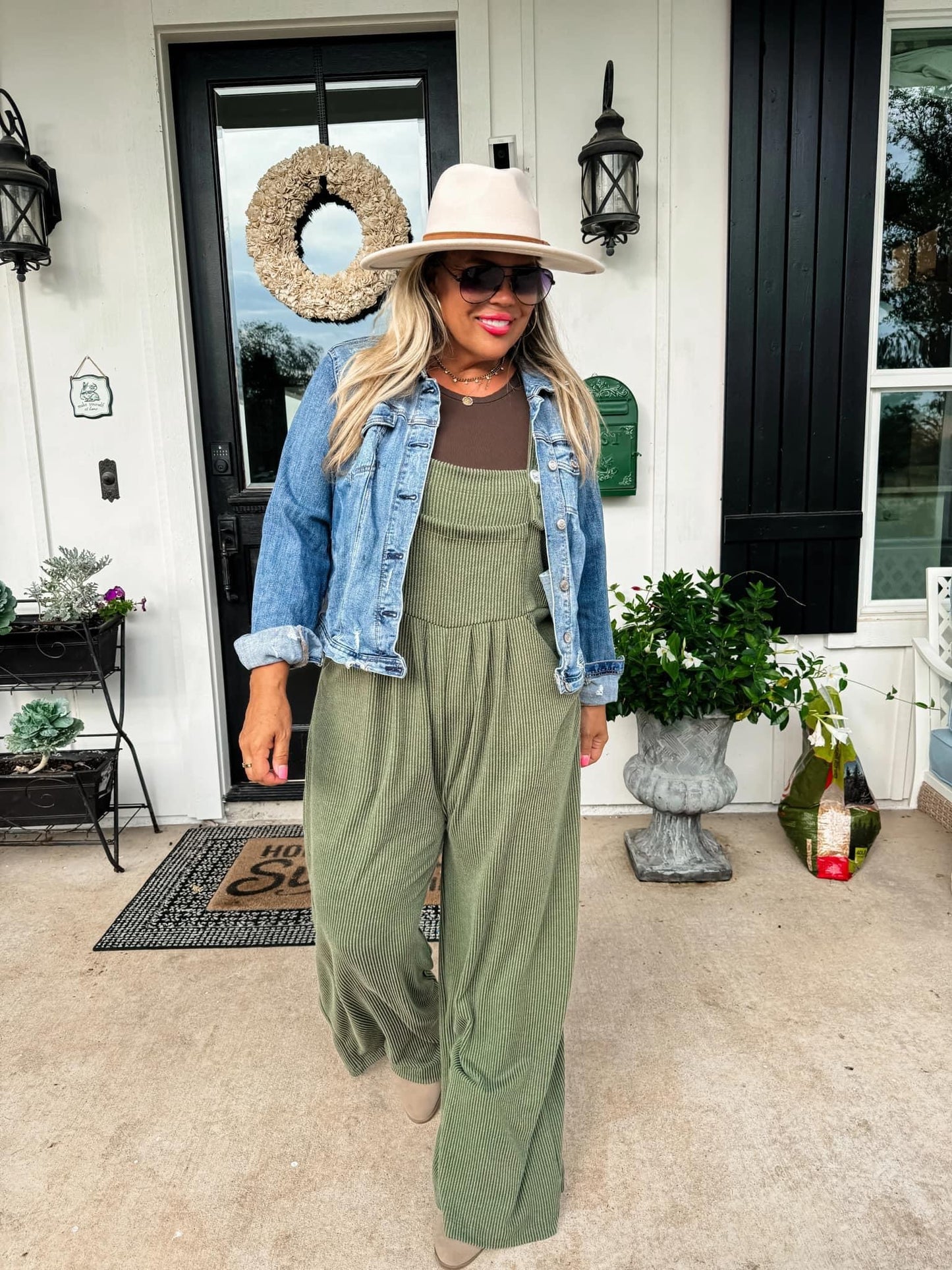 Ribbed wide leg overalls in 3 colors