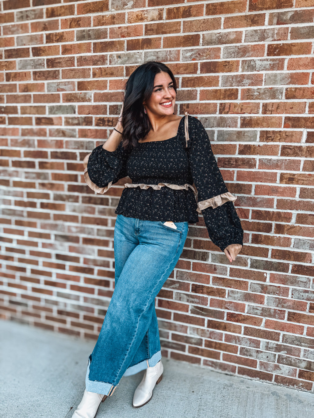 black & pecan floral smocked top