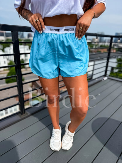 Birdie performance shorts in light blue