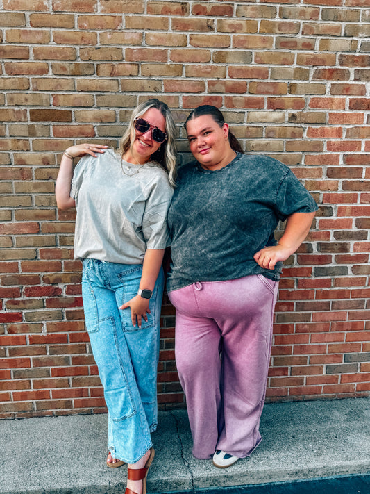 washed oversized tee in regular and curvy