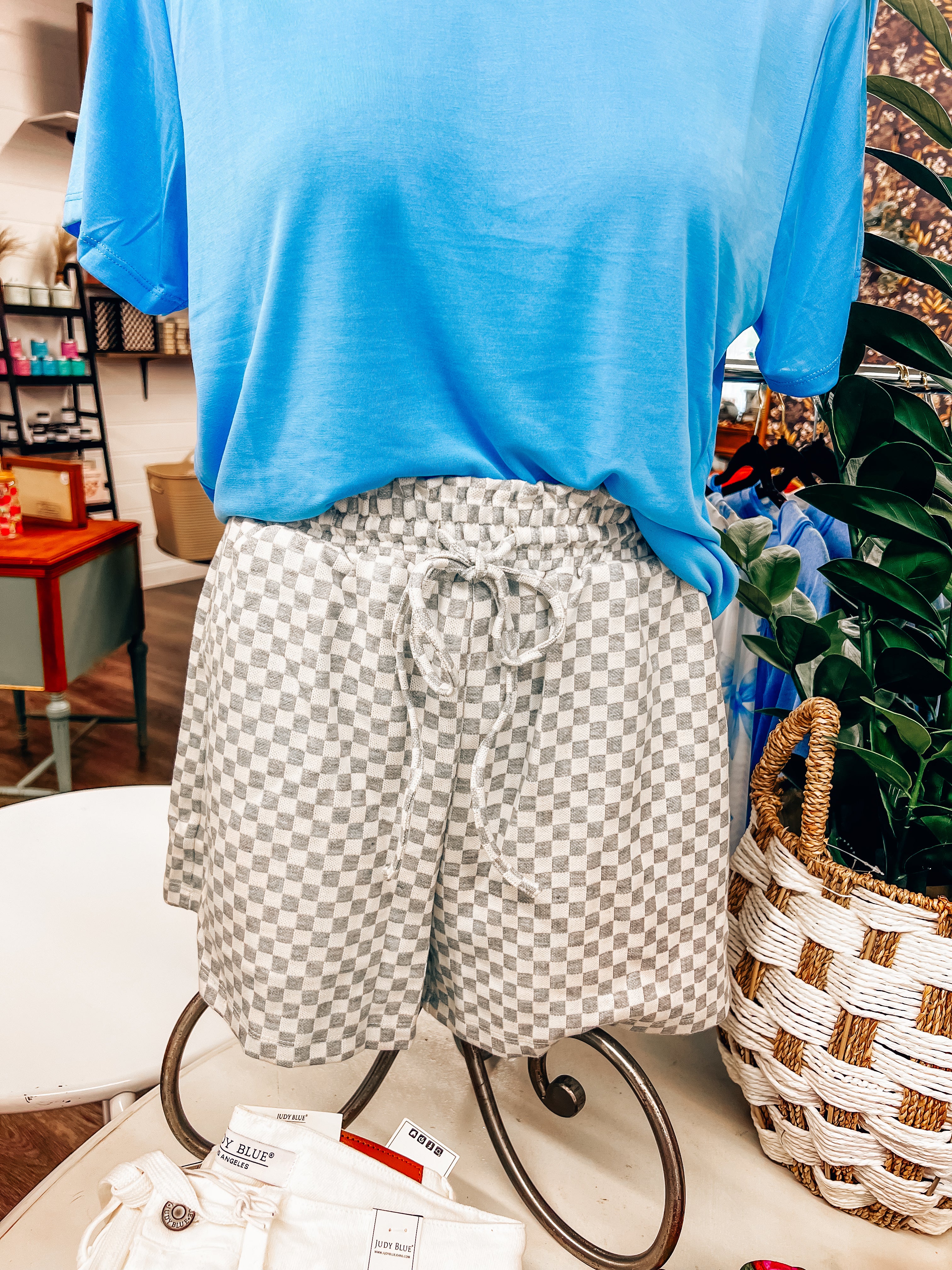 grey and white paper bag waist shorts