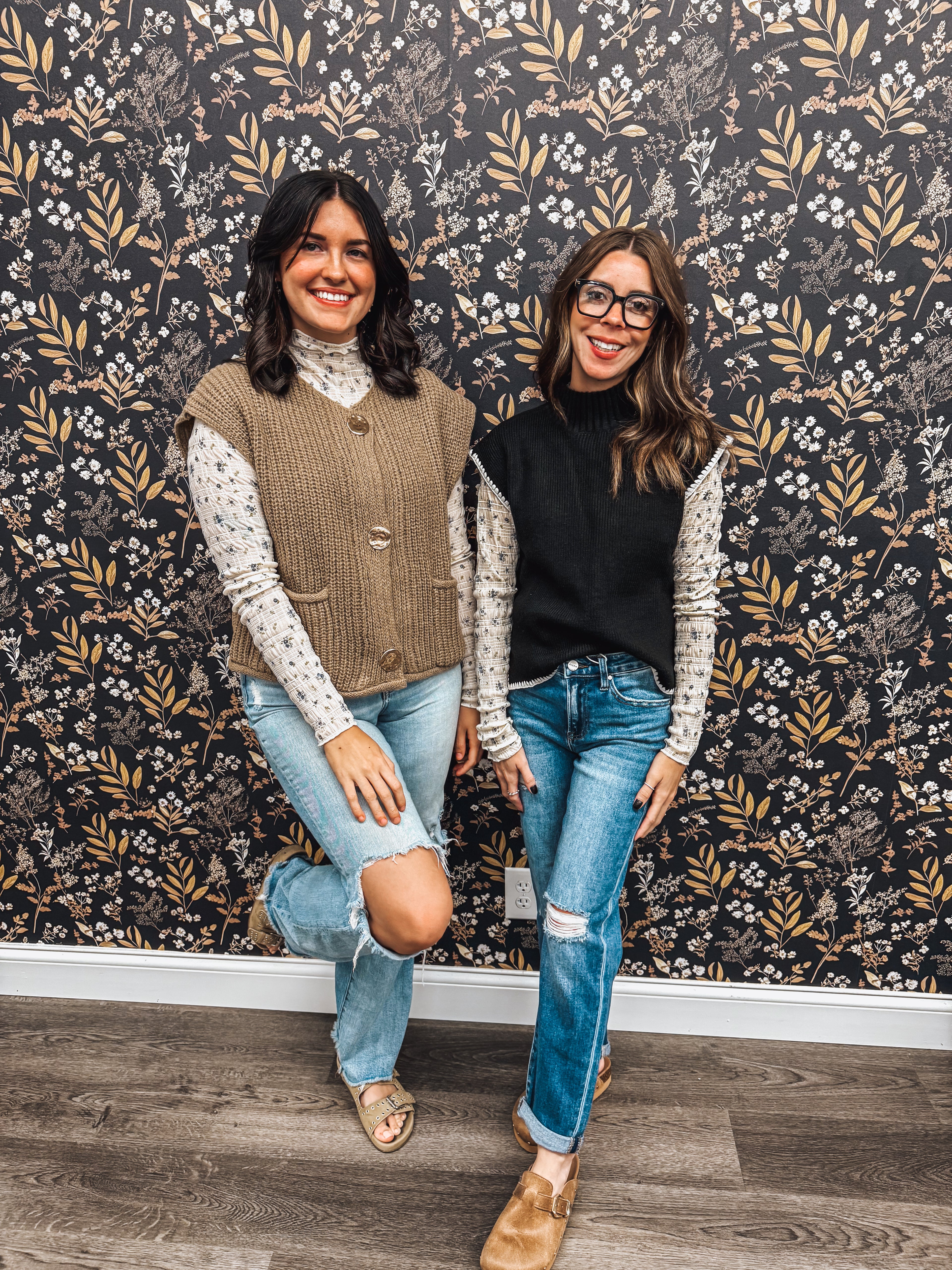 ivory & floral print textured knit mesh top