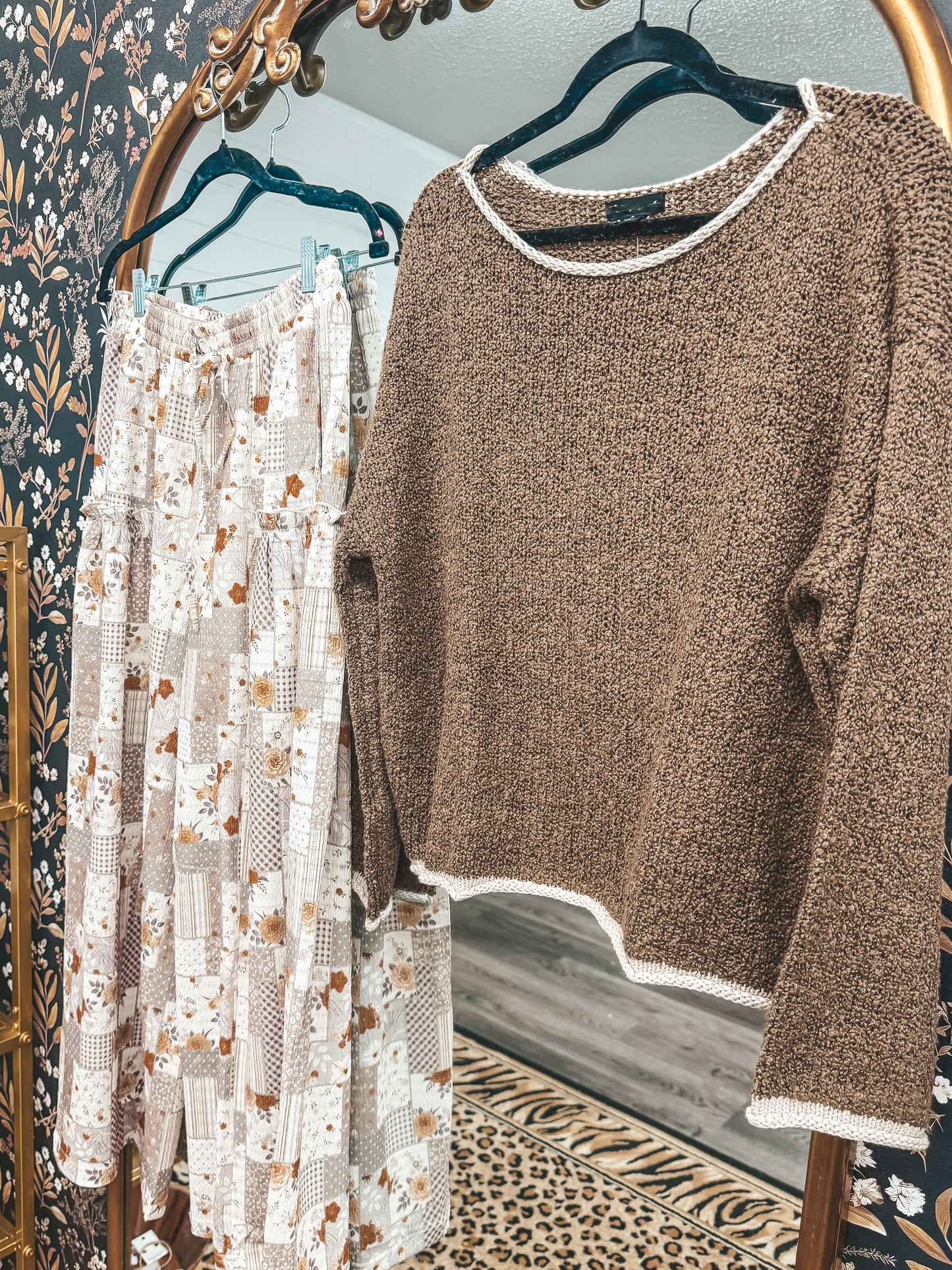 Boatneck contrast trim long sleeve knit sweater in mocha