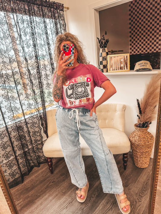 elastic waist barrel style denim