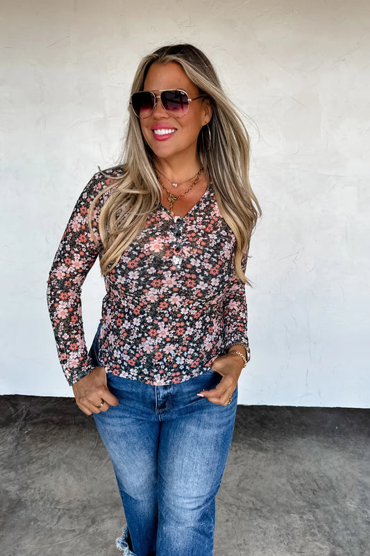 PREORDER- ANNIE VNECK MESH TOP
