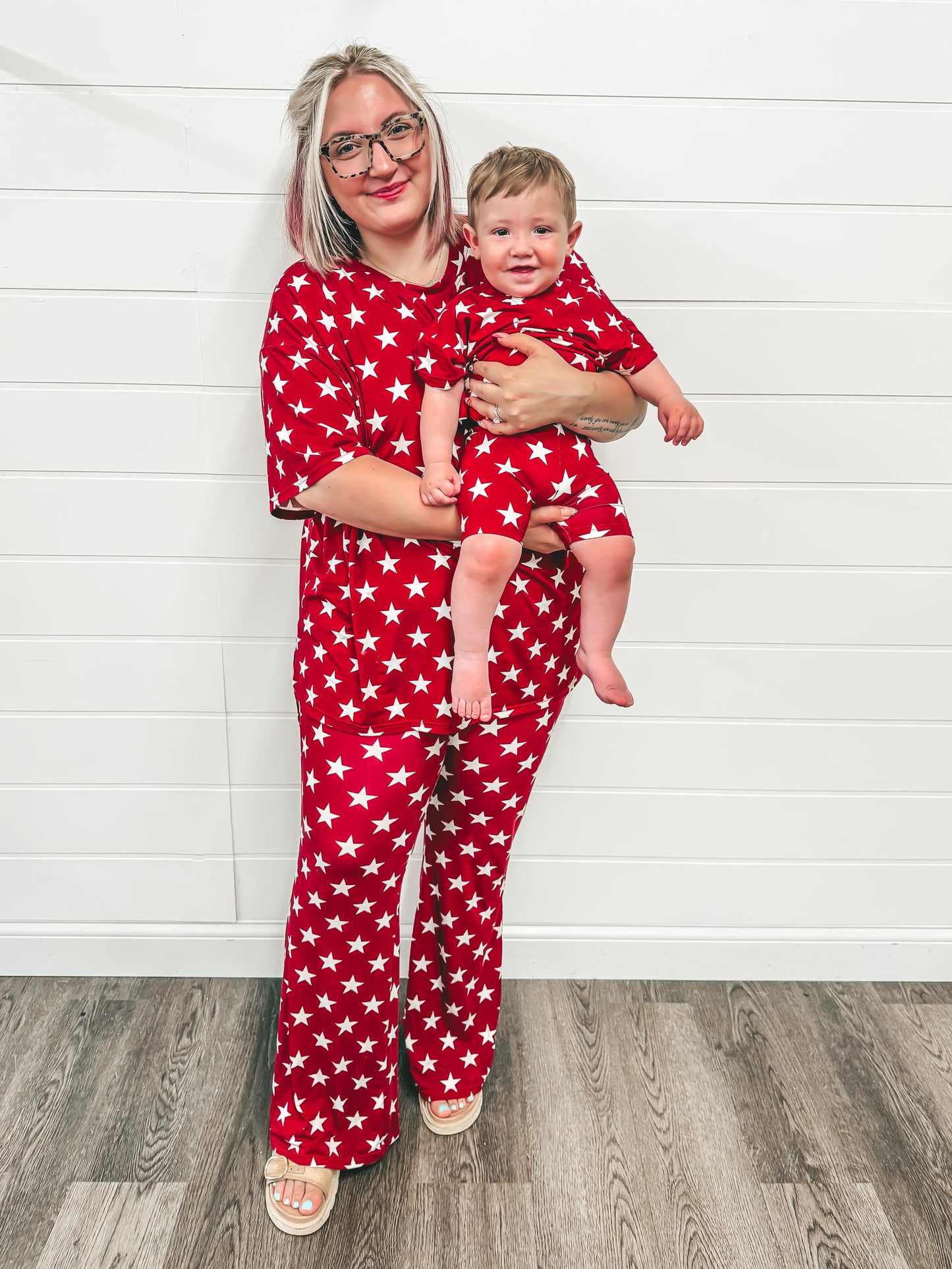 Red and white stars branded pant set
