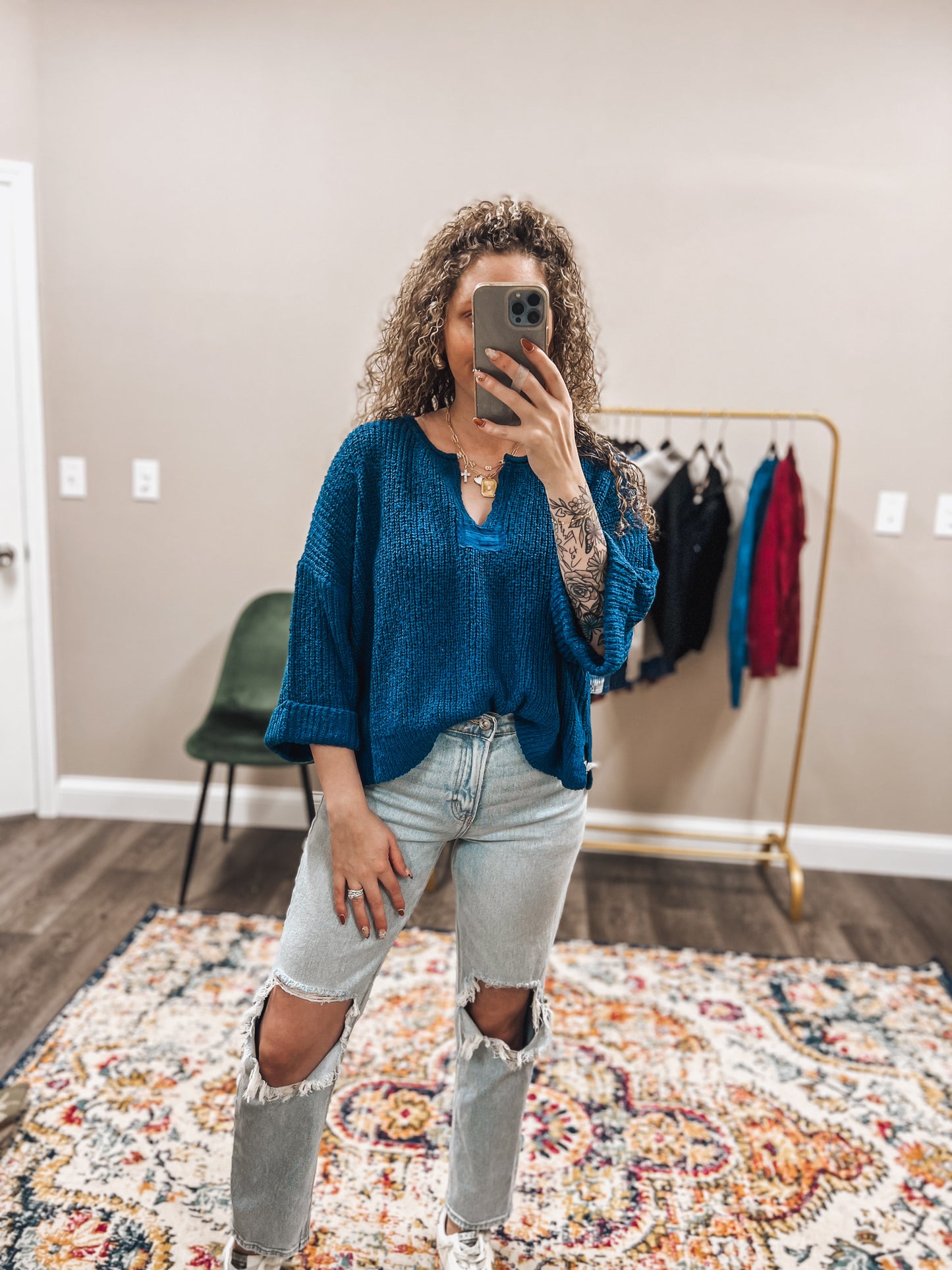 classic blue quarter sleeve sweater