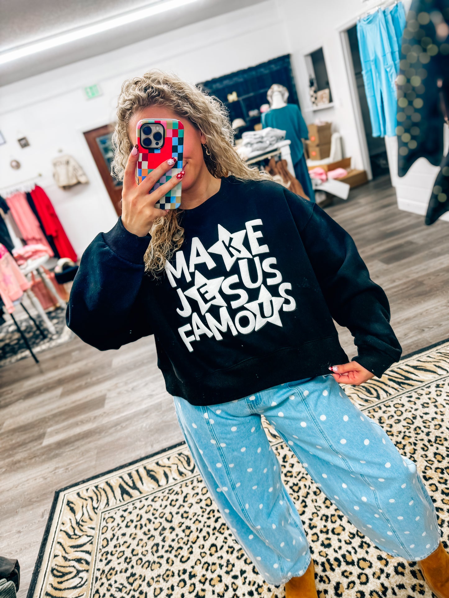 make jesus famous puff print pullover