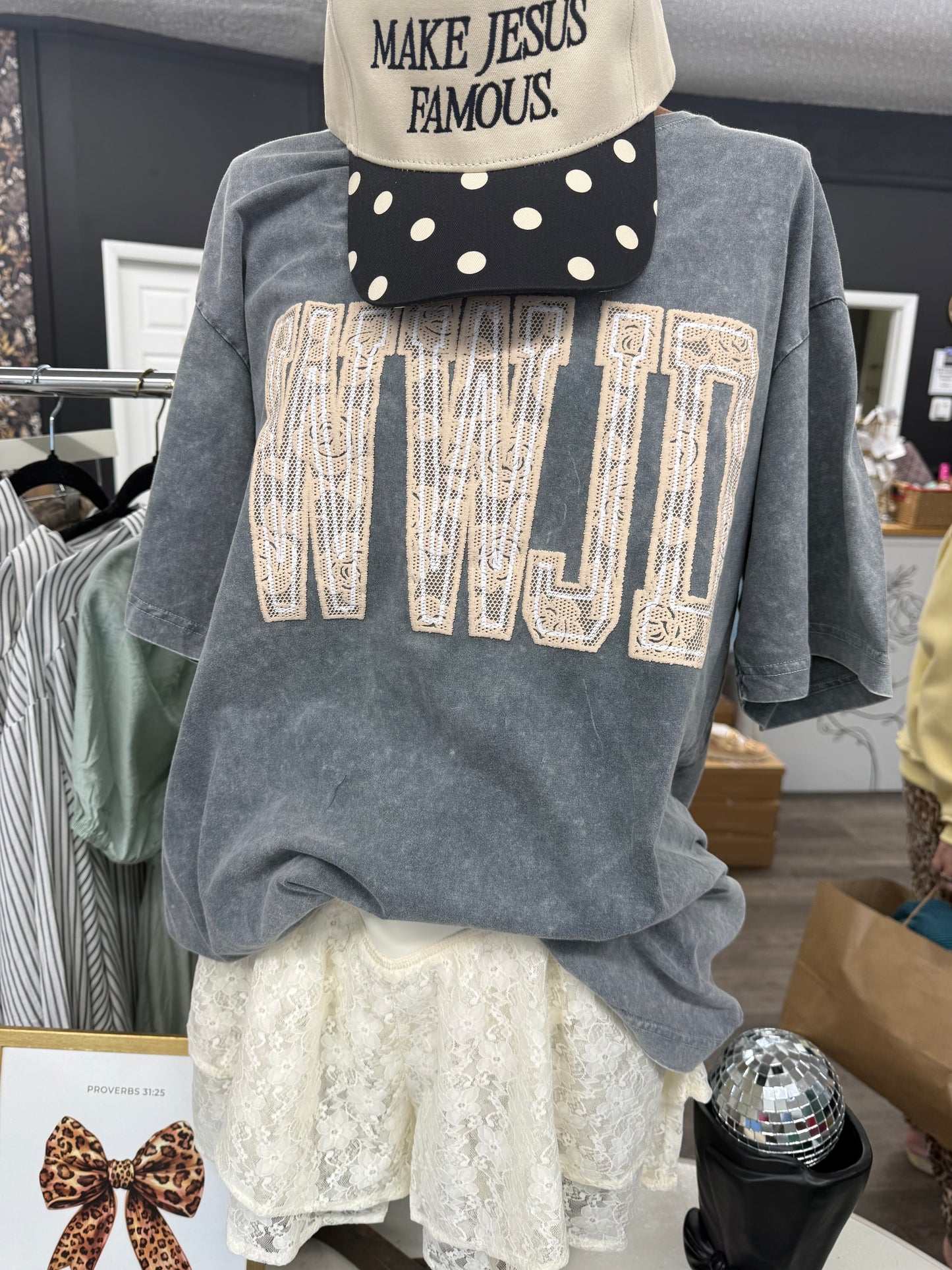 WWJD puff lace print tee