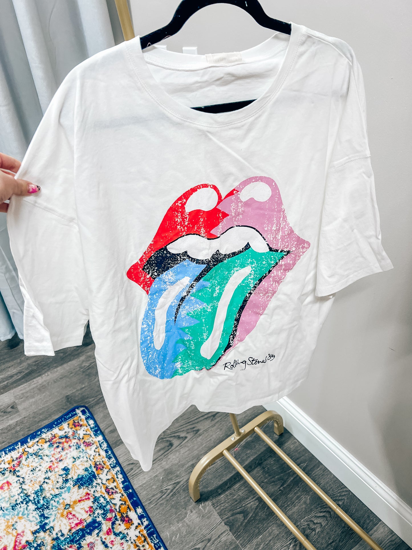 Licensed 🤪 stones Graphic tees