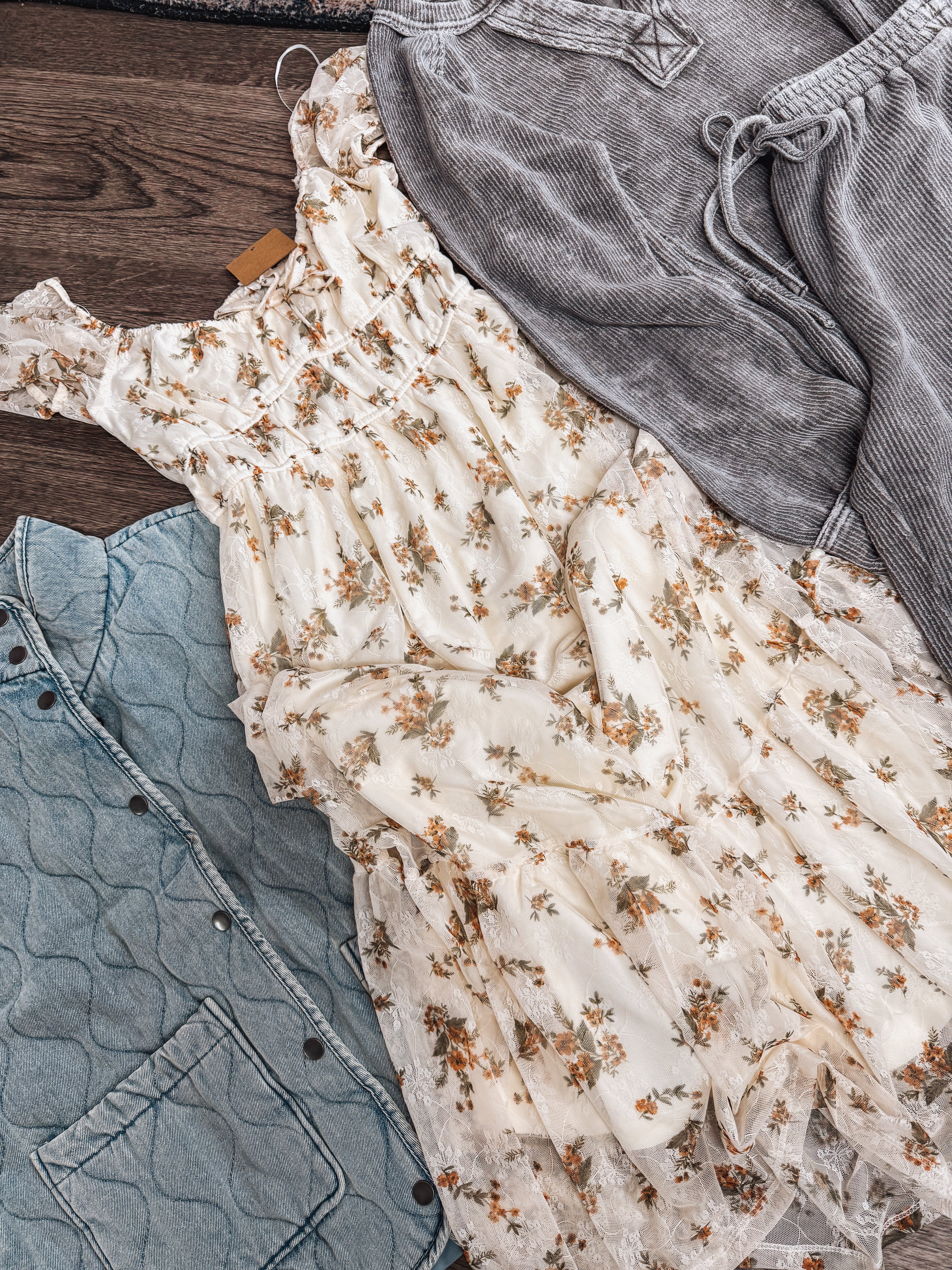 floral & cream puff sleeve midi dress