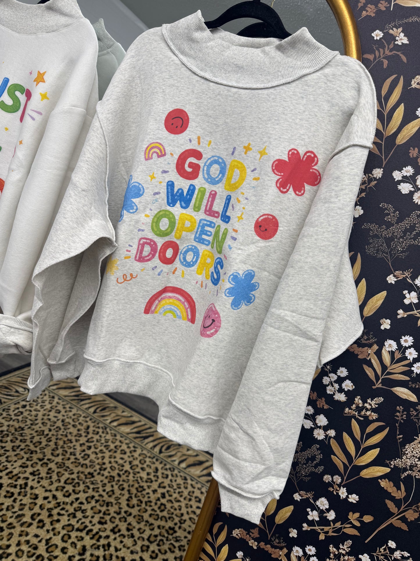 reversible mock neck-trust in the lord/God will open doors