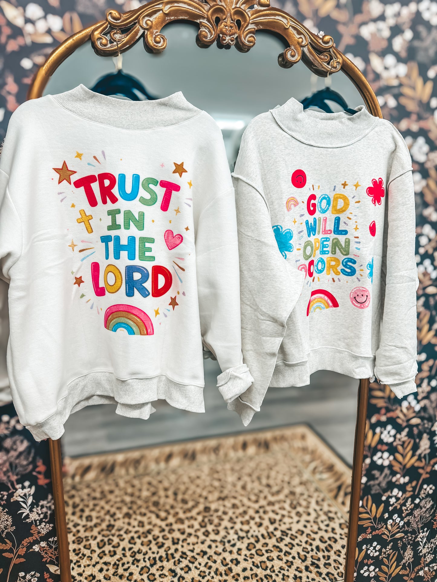 reversible mock neck-trust in the lord/God will open doors