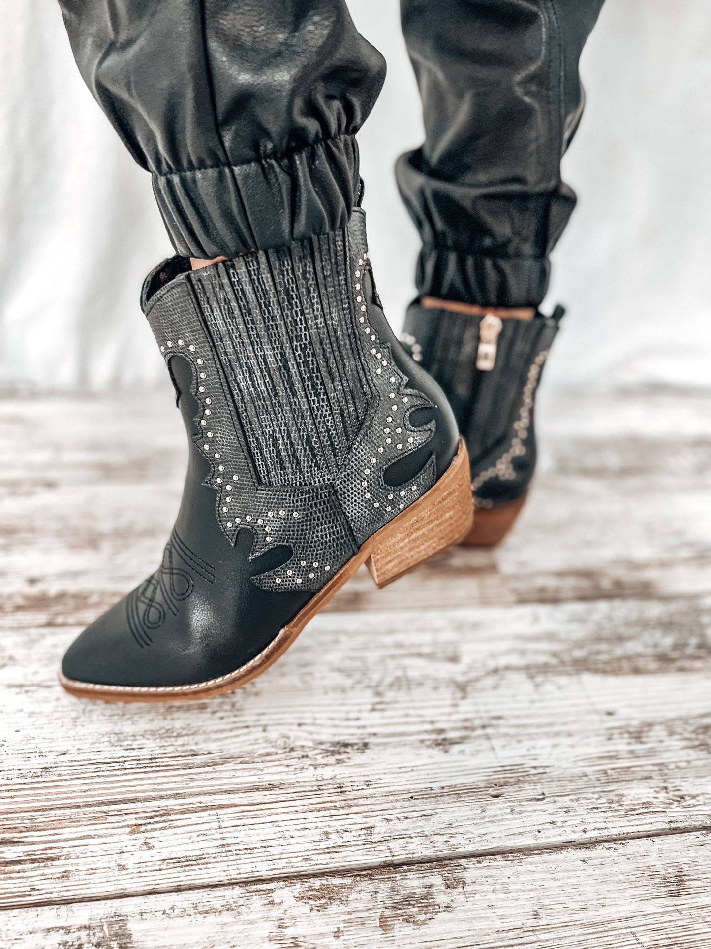 black western detailed booties